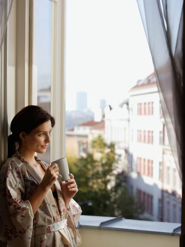 10 (New) Good Habits To Start In 2024 For Living a Happy Life